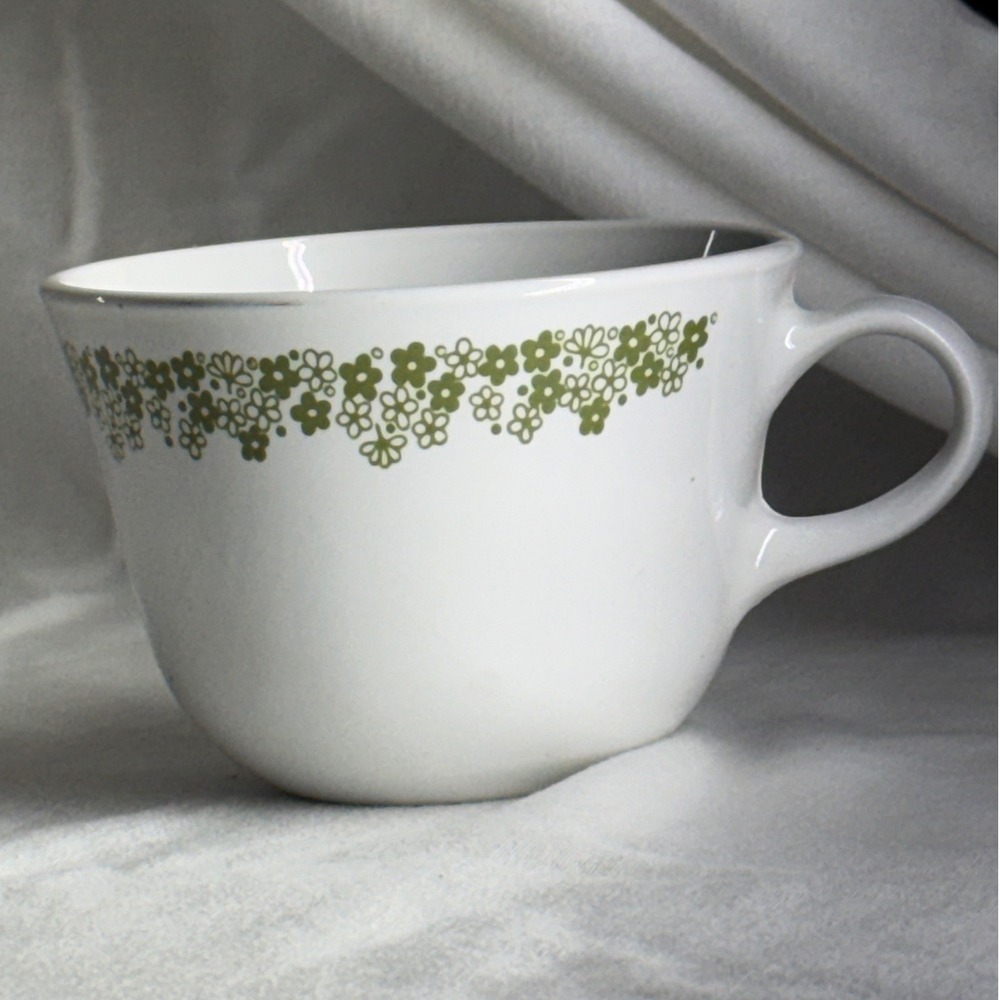 Corelle Spring Blossom Green Tea Cup Mug Crazy Daisy Corning White Vitrelle